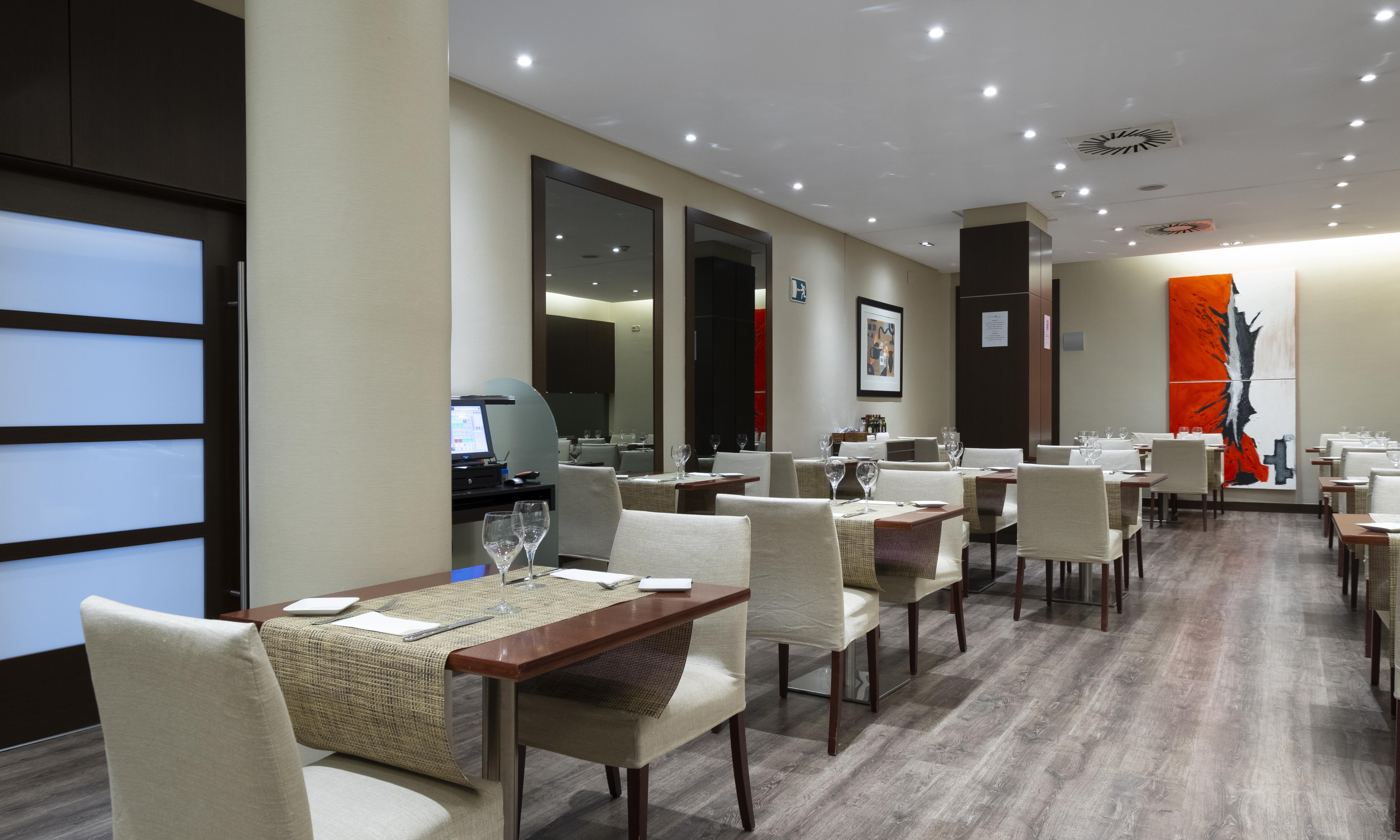 Hotel Attica21 Las Rozas エクステリア 写真
