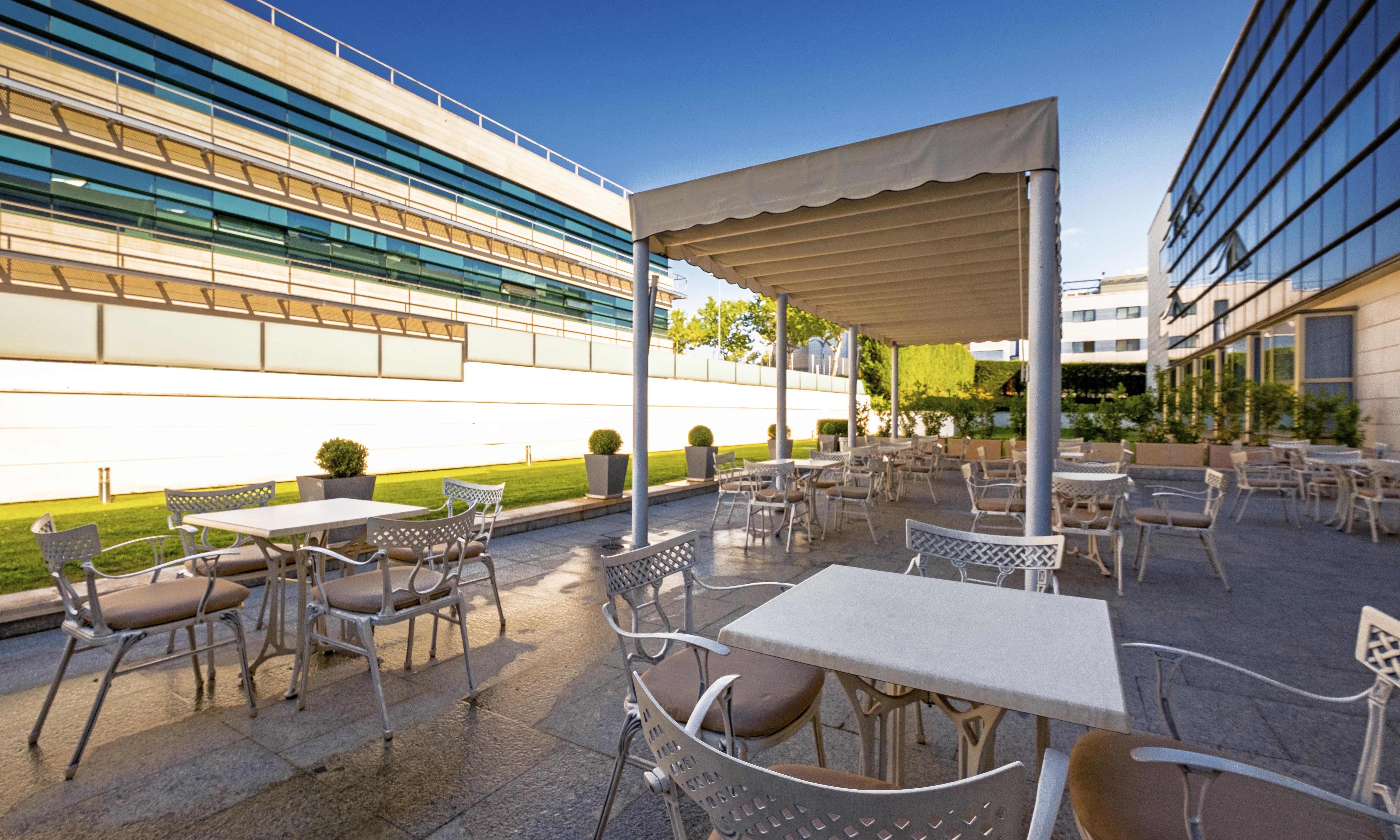 Hotel Attica21 Las Rozas エクステリア 写真