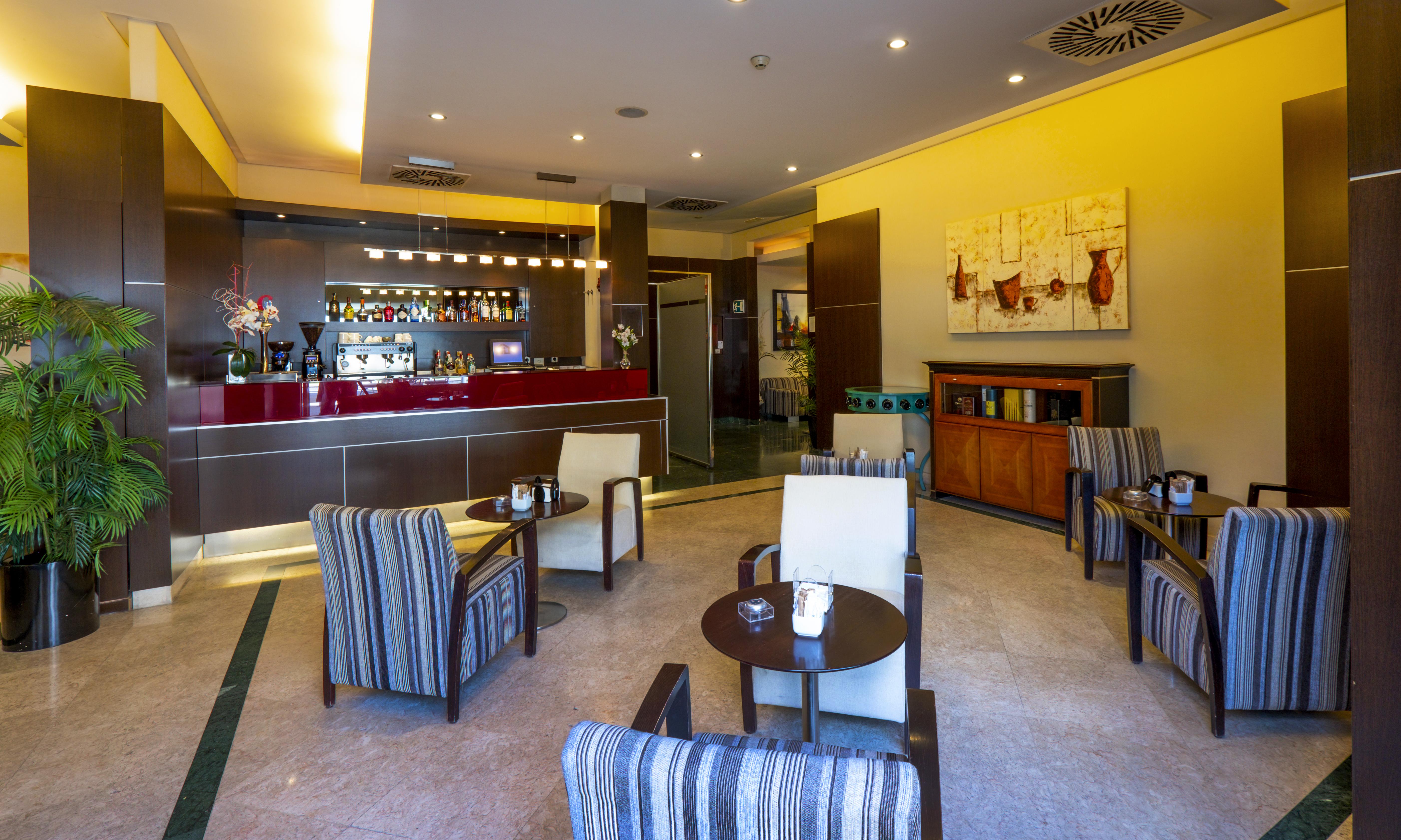 Hotel Attica21 Las Rozas エクステリア 写真